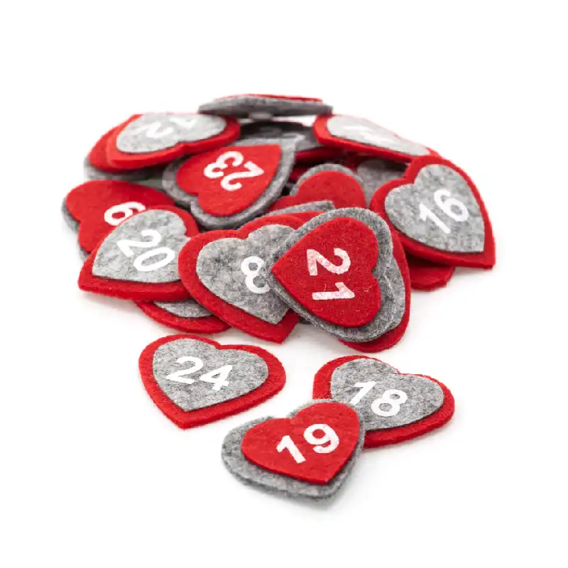 Buttinette Chiffres Calendrier Avent Coeur Feutrine