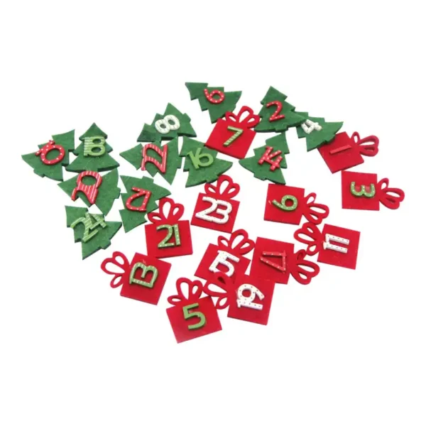 Calendrier de l'Avent 24 chiffres bois sur feutrine #1